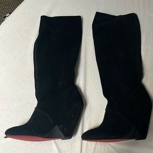 Black suede knee length women’s boots rubber red soled size 7